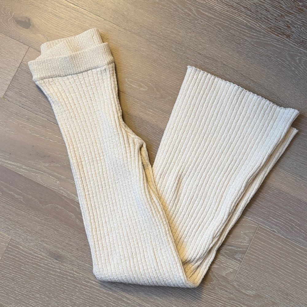 H&M Ribbed Lounge Set Cream - Picture 3 of 5